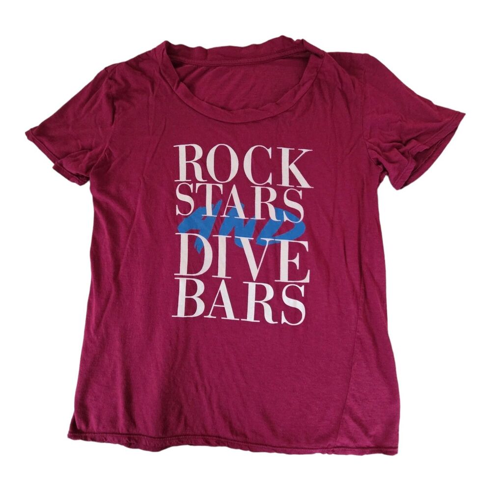 Rock Stars and Dive Bars Graphic T-Shirt Women's Medium Super Soft Burgundy